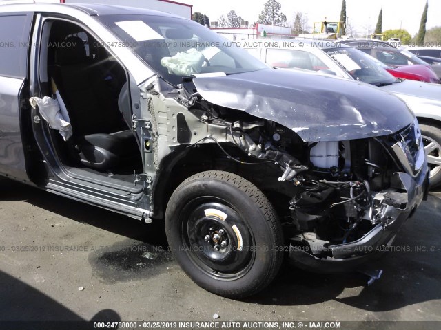 5N1DR2MM3JC631465 - 2018 NISSAN PATHFINDER S/SV/SL/PLATINUM GRAY photo 6