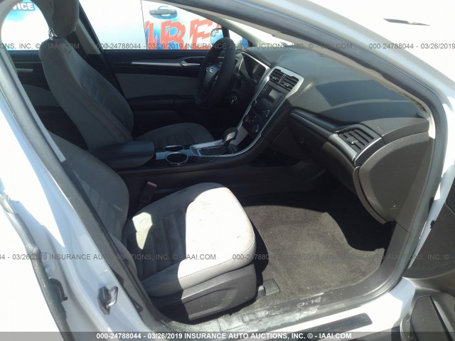 3FA6P0G7XDR328160 - 2013 FORD FUSION S WHITE photo 5