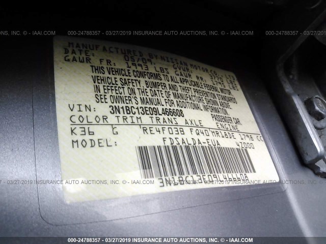 3N1BC13E09L466608 - 2009 NISSAN VERSA S/SL GRAY photo 9