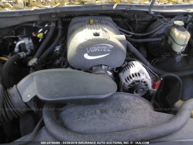 1GKEC13TX1J138718 - 2001 GMC YUKON GOLD photo 9