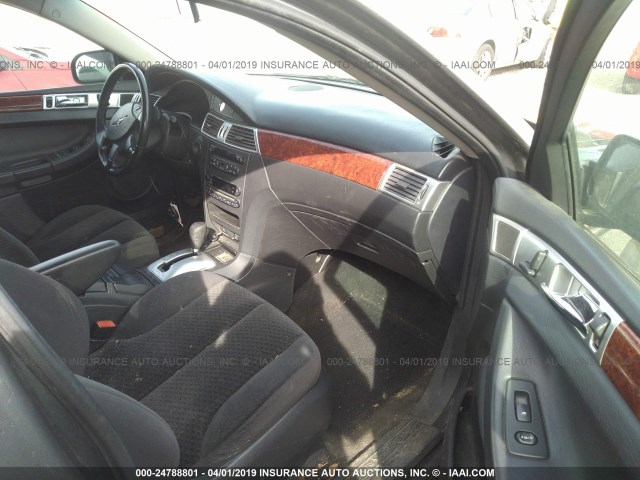 2C4GM68474R559716 - 2004 CHRYSLER PACIFICA GRAY photo 5