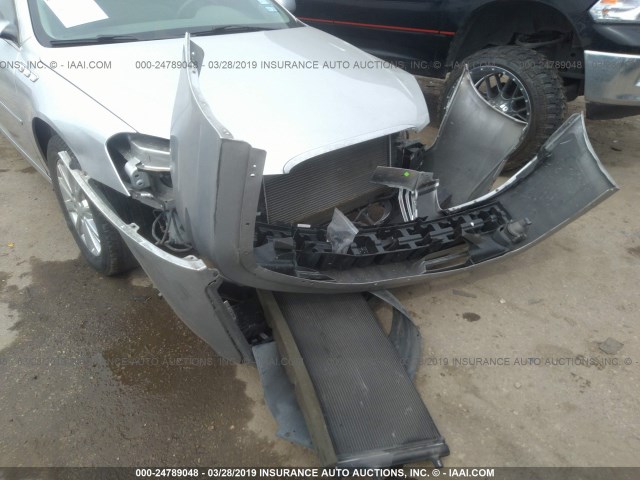 1G4HC5EM0BU110136 - 2011 BUICK LUCERNE CXL SILVER photo 6