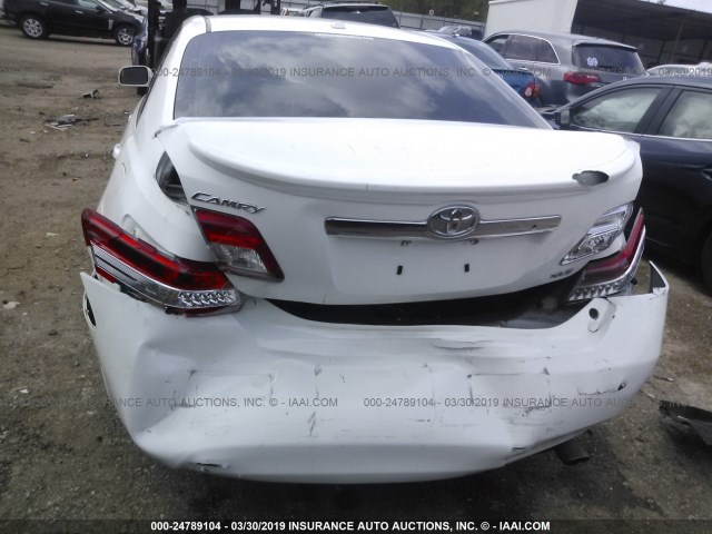 4T4BF3EK1BR205780 - 2011 TOYOTA CAMRY SE/LE/XLE WHITE photo 6