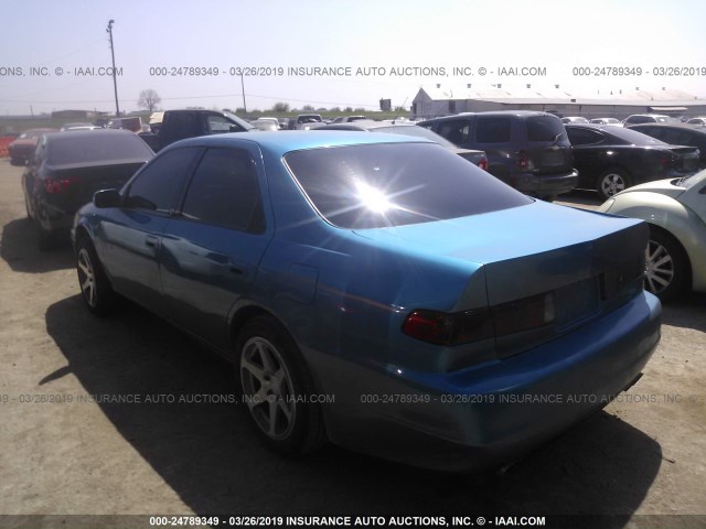 4T1BG22K1YU695202 - 2000 TOYOTA CAMRY CE/LE/XLE BLUE photo 3