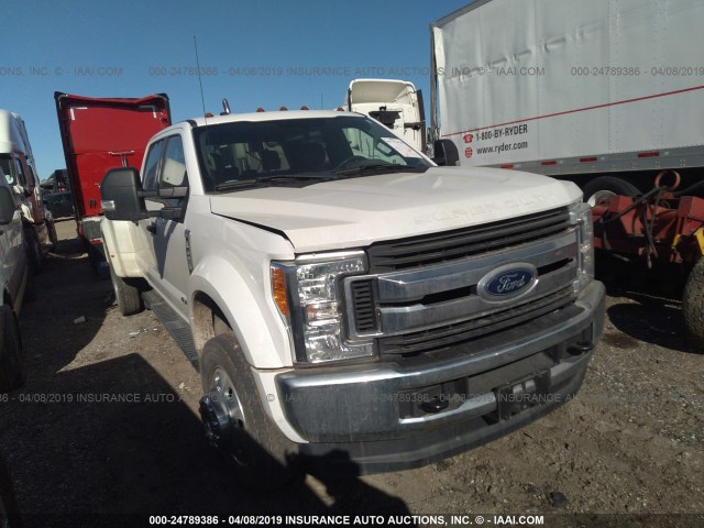 1FT8W4DT7HEC91060 - 2017 FORD F450 SUPER DUTY Unknown photo 1