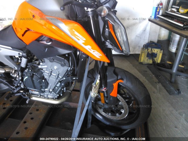 VBKTU6405KM739356 - 2019 KTM 790 JUKE  GRAY photo 5