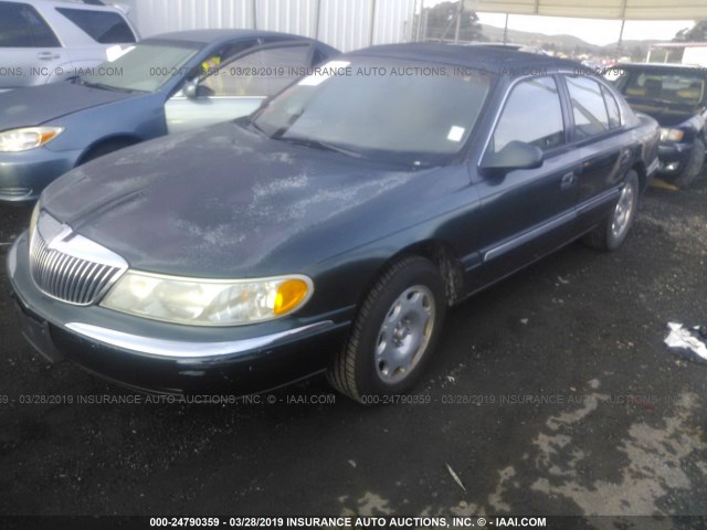 1LNFM97V6WY679668 - 1998 LINCOLN CONTINENTAL  GREEN photo 2