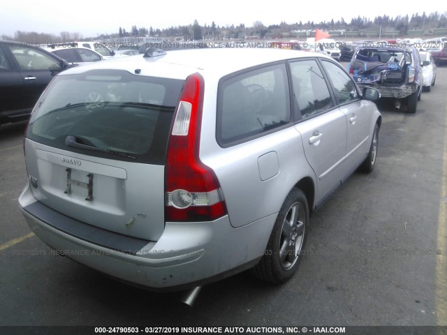 YV1MJ682472276293 - 2007 VOLVO V50 T5 SILVER photo 4