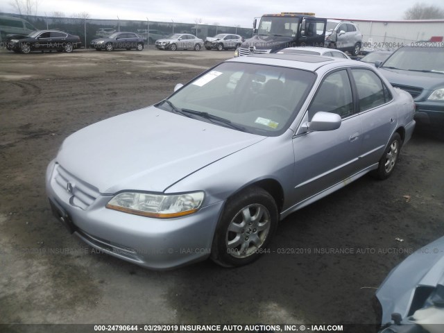 1HGCG66812A044001 - 2002 HONDA ACCORD EX/SE SILVER photo 2