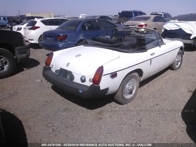 GHN5UL500385G - 1979 MG B WHITE photo 4