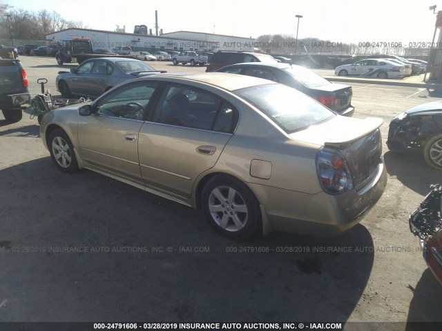 1N4AL11D02C206879 - 2002 NISSAN ALTIMA S/SL GOLD photo 3