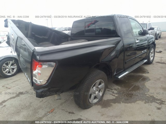 1N6AA06A47N229941 - 2007 NISSAN TITAN XE/SE/LE BLACK photo 4