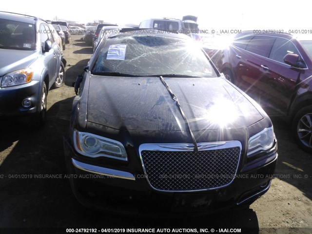 2C3CA6CT8BH596089 - 2011 CHRYSLER 300C BLACK photo 6