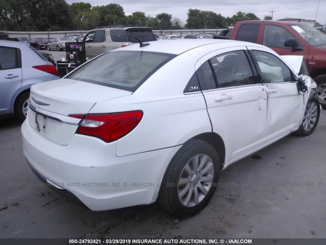 1C3BC1FB2BN576858 - 2011 CHRYSLER 200 TOURING WHITE photo 4