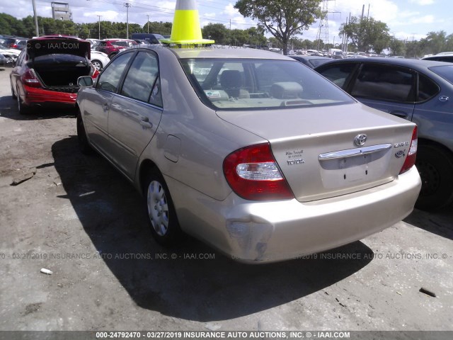 JTDBE32K130242553 - 2003 TOYOTA CAMRY LE/XLE Қоңыр фото 3