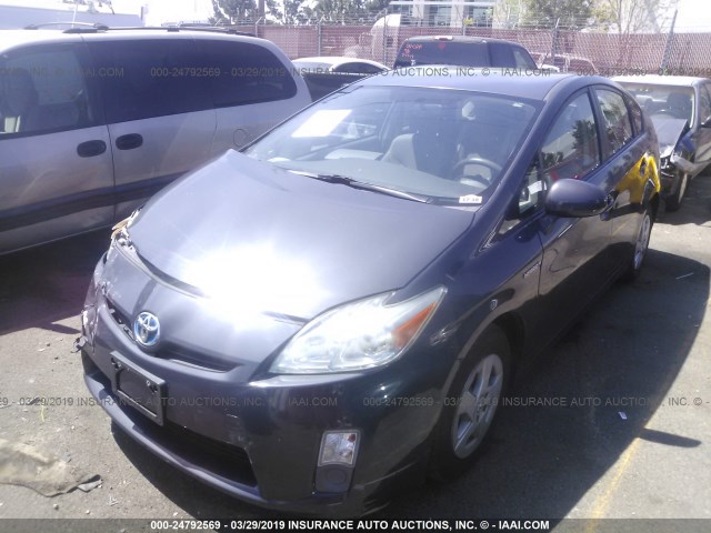 JTDKN3DU2B0248892 - 2011 TOYOTA PRIUS GRAY photo 2