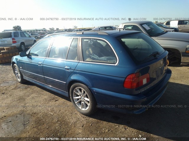 WBADS43403GE11492 - 2003 BMW 525 IT AUTOMATIC BLUE photo 3