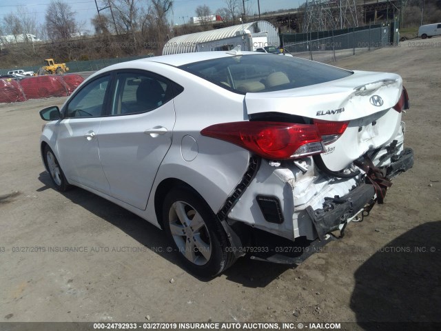 5NPDH4AE1DH421746 - 2013 HYUNDAI ELANTRA GLS/LIMITED WHITE photo 3