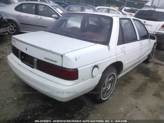 1G1LD554XSY162452 - 1995 CHEVROLET CORSICA WHITE photo 4