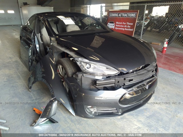 5YJSA1E26FF114696 - 2015 TESLA MODEL S ნაცრისფერი ფოტო 1