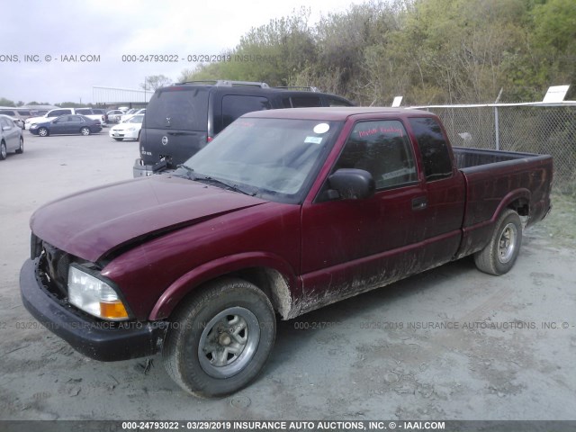 1GTCS19W428121476 - 2002 GMC SONOMA RED photo 2