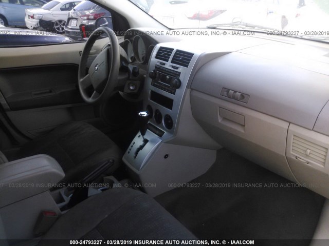 1B3HB28B67D232475 - 2007 DODGE CALIBER WHITE photo 5