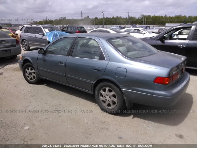 4T1BF28K7YU953765 - 2000 TOYOTA CAMRY LE/XLE 蓝色 照片 3