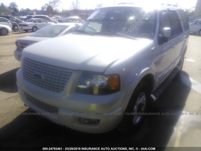 1FMFU205X6LA39963 - 2006 FORD EXPEDITION LIMITED WHITE photo 2