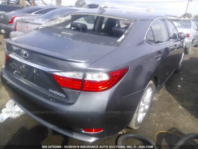 JTHBW1GG9F2096559 - 2015 LEXUS ES 300H GRAY photo 4