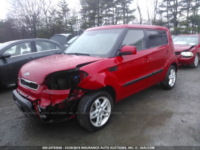 KNDJT2A23B7256294 - 2011 KIA SOUL +/!/SPORT RED photo 2