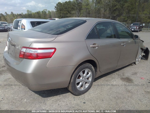 4T1BE46K29U286865 - 2009 TOYOTA CAMRY SE/LE/XLE BEIGE photo 4