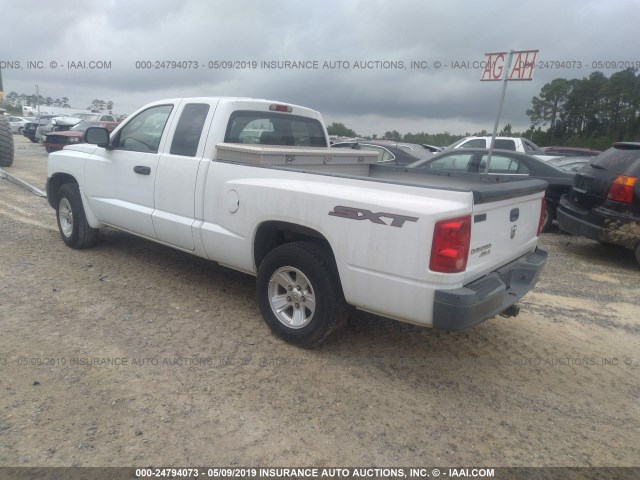 1D7HW32KX8S559238 - 2008 DODGE DAKOTA WHITE photo 3