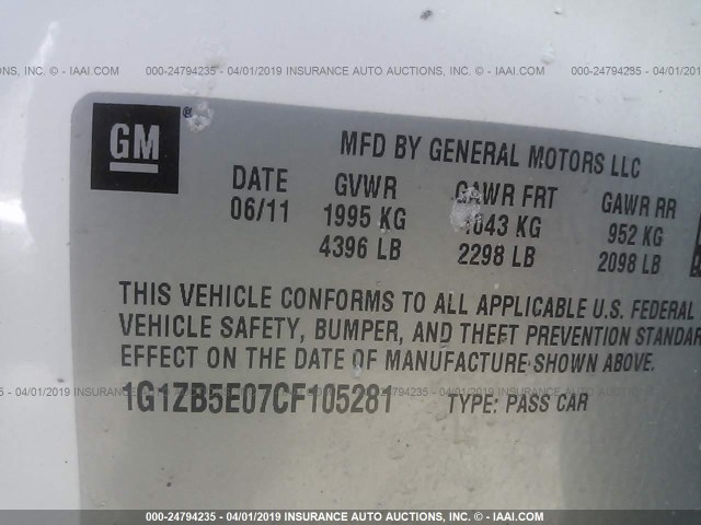 1G1ZB5E07CF105281 - 2012 CHEVROLET MALIBU LS WHITE photo 9