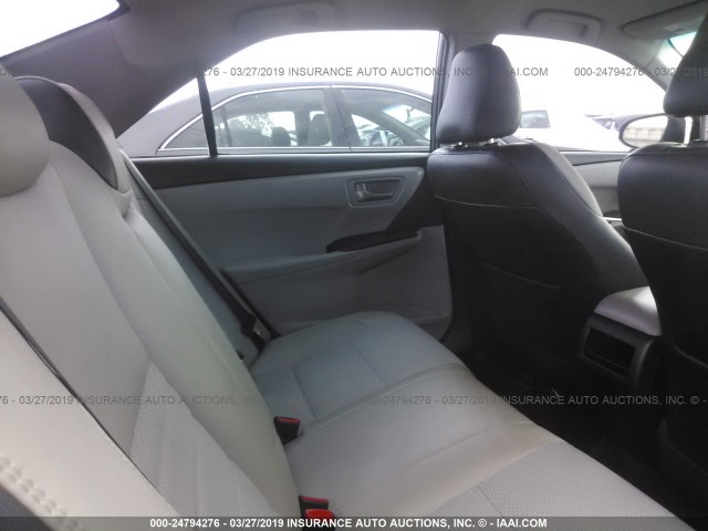 4T1BF1FKXGU219875 - 2016 TOYOTA CAMRY LE/XLE/SE/XSE 灰色 照片 8