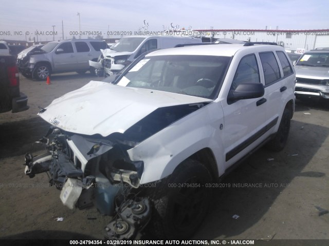 1J4HR48N86C118427 - 2006 JEEP GRAND CHEROKEE LAREDO/COLUMBIA/FREEDOM 白色 照片 2