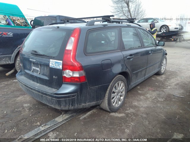 YV1MW382052061510 - 2005 VOLVO V50 2.4I BLUE photo 4