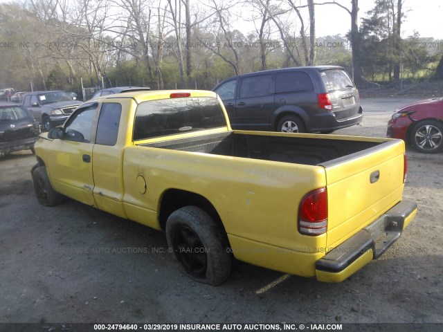 1B7GL22X3YS525971 - 2000 DODGE DAKOTA WHITE photo 3