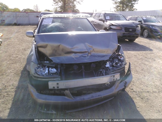 JTHBD192430074564 - 2003 LEXUS IS 300 SILVER photo 6