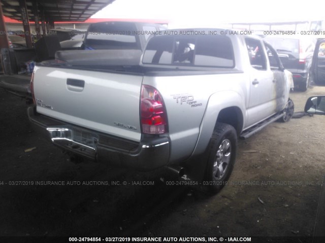5TELU42N56Z220616 - 2006 TOYOTA TACOMA DOUBLE CAB 银色 照片 4