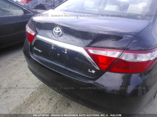 4T1BF1FK1HU794433 - 2017 TOYOTA CAMRY LE/XLE/SE/XSE BLACK photo 6