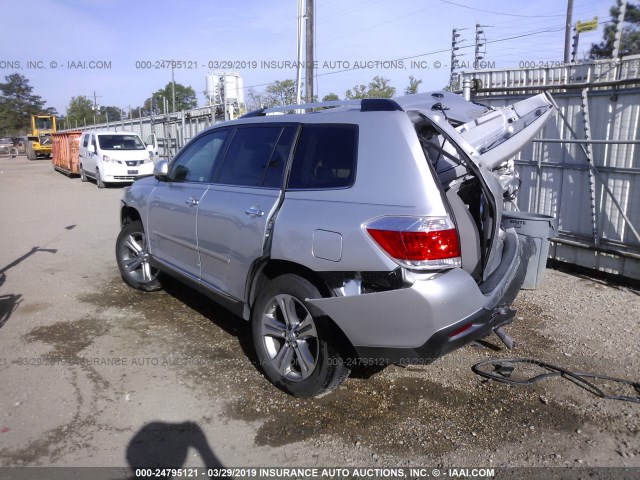 5TDYK3EHXBS039255 - 2011 TOYOTA HIGHLANDER LIMITED SILVER photo 3