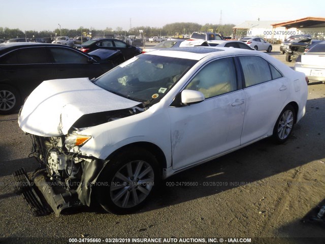 4T4BF1FK9CR251541 - 2012 TOYOTA CAMRY SE/LE/XLE WHITE photo 2