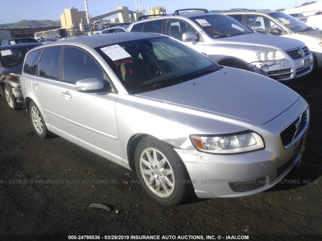 YV1MW390392461595 - 2009 VOLVO V50 2.4I SILVER photo 1