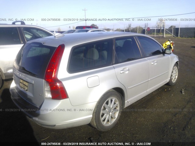 YV1MW390392461595 - 2009 VOLVO V50 2.4I SILVER photo 4