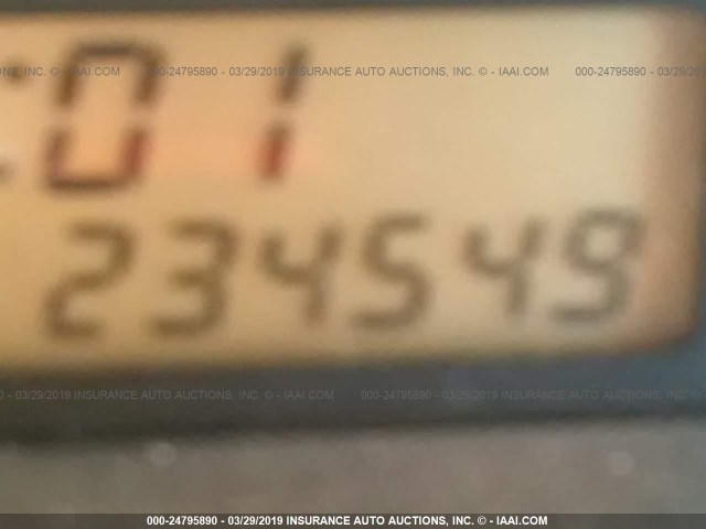 JTLKT324664082078 - 2006 TOYOTA SCION XB WHITE photo 7