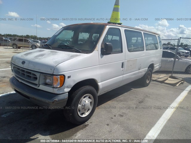 1FBSS31L7WHA80487 - 1998 FORD ECONOLINE E350 SUPER DUTY WHITE photo 2