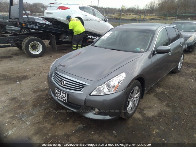 JN1CV6AR8DM756630 - 2013 INFINITI G37 GRAY photo 2