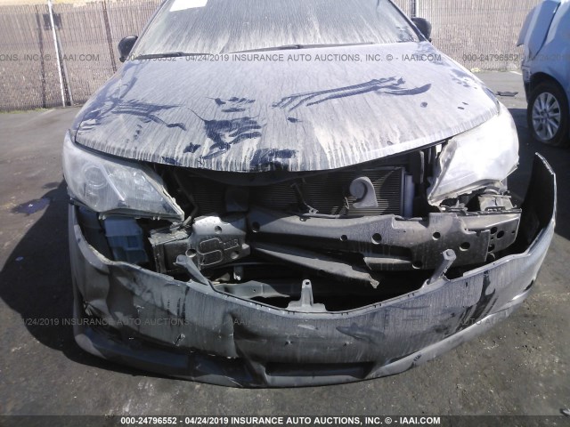 4T1BF1FKXEU867939 - 2014 TOYOTA CAMRY L/SE/LE/XLE Qara foto 6