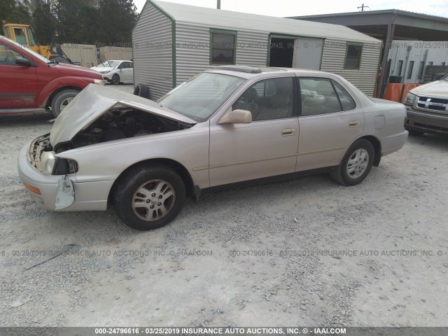 4T1BG12K4TU761003 - 1996 TOYOTA CAMRY DX/LE/XLE Champagne photo 2