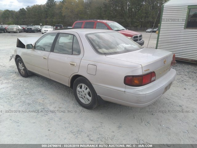 4T1BG12K4TU761003 - 1996 TOYOTA CAMRY DX/LE/XLE Champagne photo 3